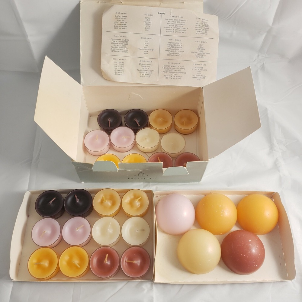 29 Pc PARTYLITE AROMA MELTS & TEALIGHT CANDLES SAMPLER BOX P9597 Retired 1990s